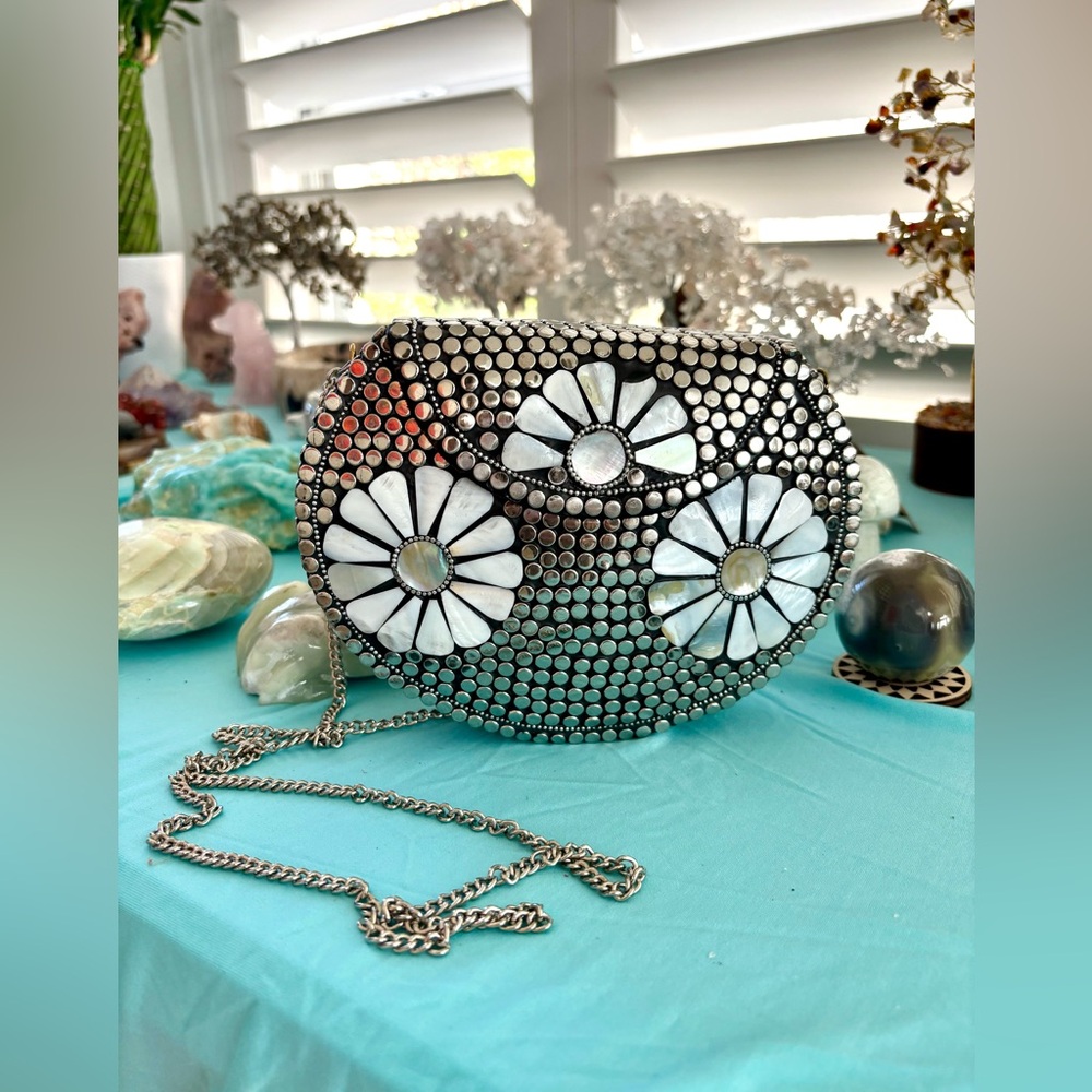 Metal & shell Handcrafted Moroccan Handbag from Morocco - Picture 2 of 10